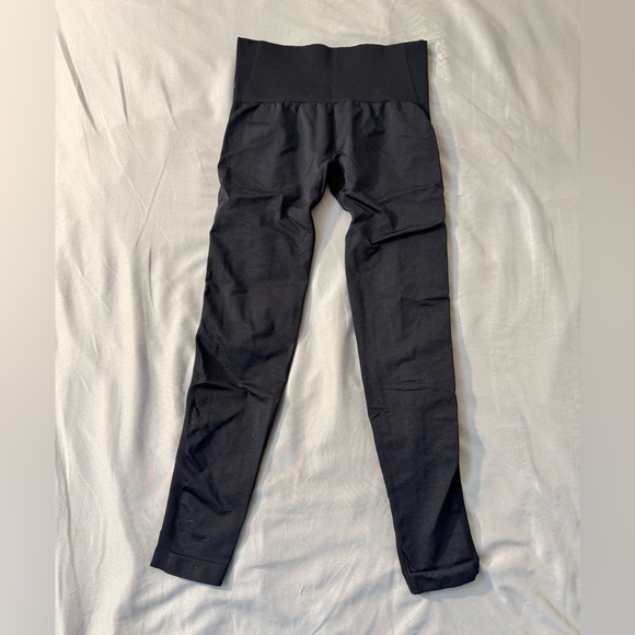 Black Performance Seamless Leggings - Picture 4 of 5